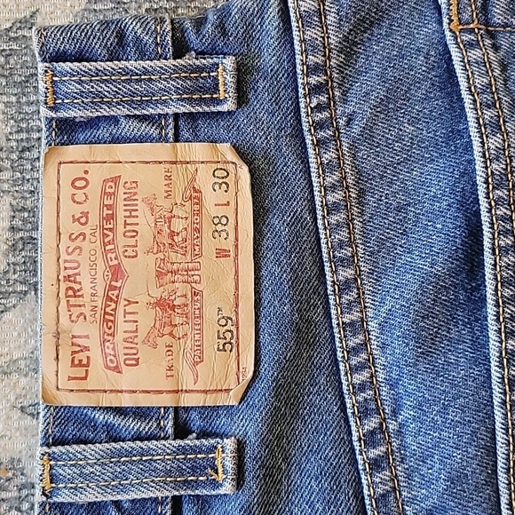 Men's relaxed straight Levi's jeans - Picture 3 of 4